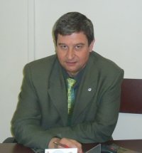 Юлиян Петров