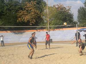 Плажен волейбол на острова в Пазарджик